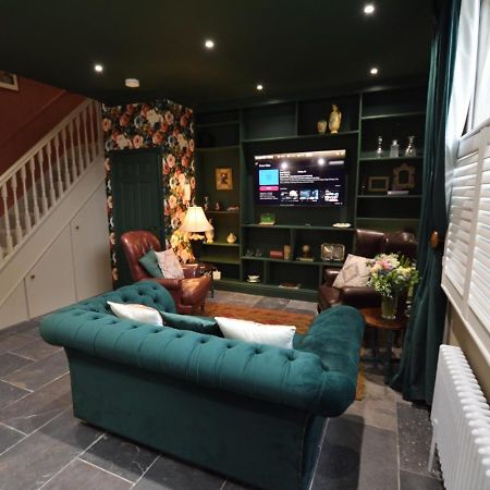 Samuels' A Duplex Apartment By Spires Accommodation In Lichfield City Centre ภายนอก รูปภาพ
