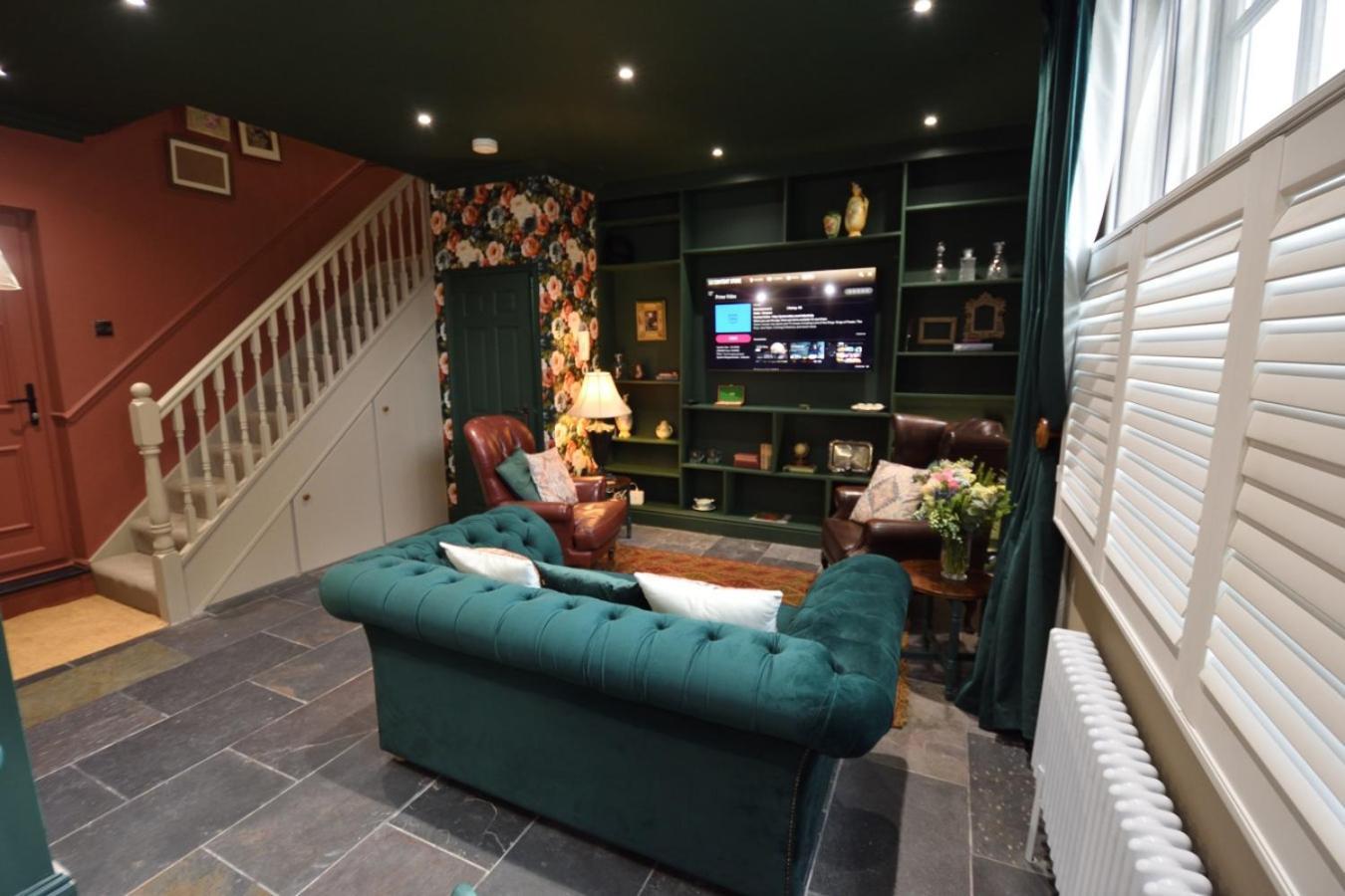 Samuels' A Duplex Apartment By Spires Accommodation In Lichfield City Centre ภายนอก รูปภาพ
